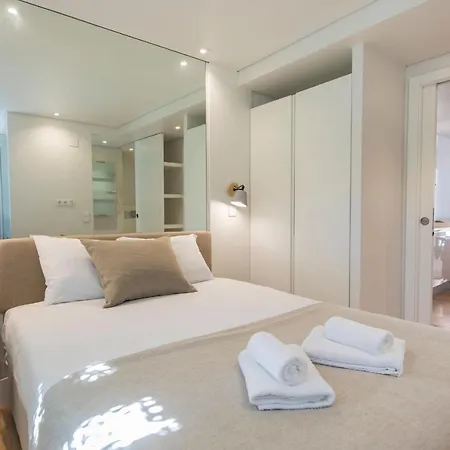 Lejlighed Lovelystay - Principe Real: Modern And Comfort! *