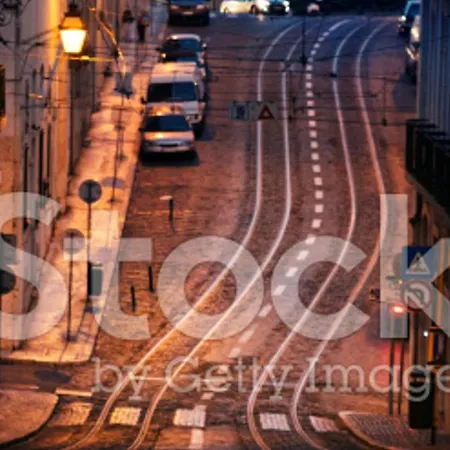 Lovelystay - Principe Real: Modern And Comfort!